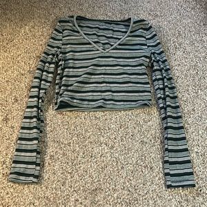 stretchy long sleeve green, grey, black and white V-neck shirt